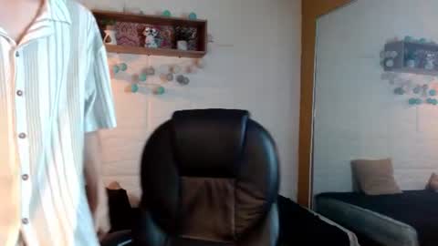 Snapshot of marcoviolet chatting on 06.13.26 marcoviolet online show from 06.13.26