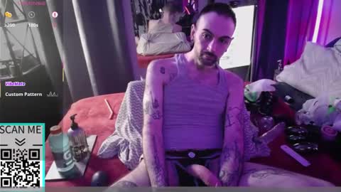 Snapshot of marctheslut chatting on 03.05.26 marctheslut online show from 03.05.26
