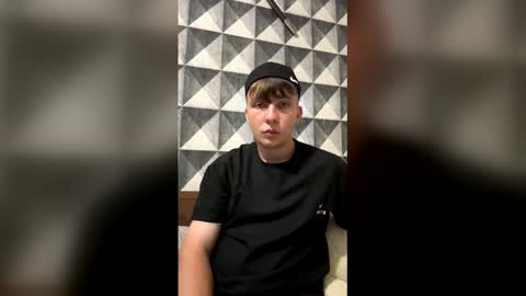 Snapshot of marcus_euphoria_ chatting on 06.10.26 Call me Marcus online show from 06.10.26