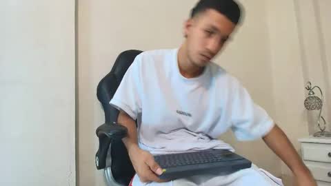 Snapshot of marcus_jeron chatting on 04.24.26 marcus_jeron online show from 04.24.26