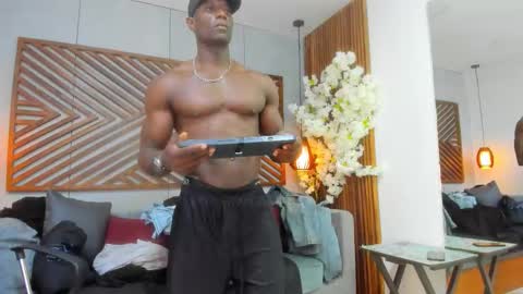 Marcusssss online show from 10.18.25