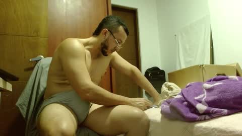   online show from 09.18.25