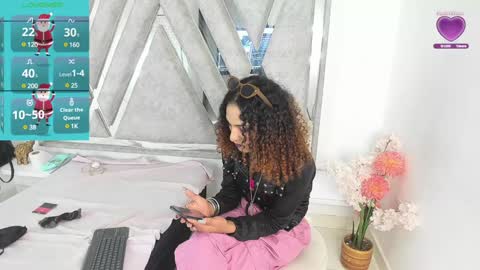 marfilastrom online show from 12.19.24