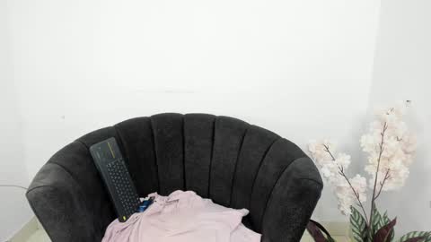 marfilastrom online show from 01.30.25