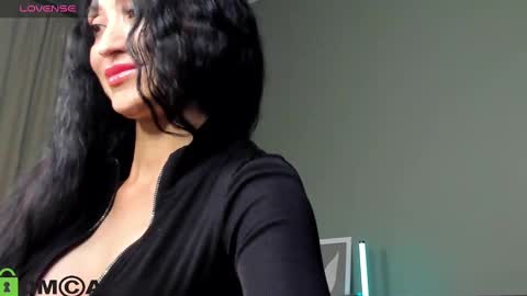 Snapshot of margaret_clark chatting on 02.16.25 Margaret Clark online show from 02.16.25