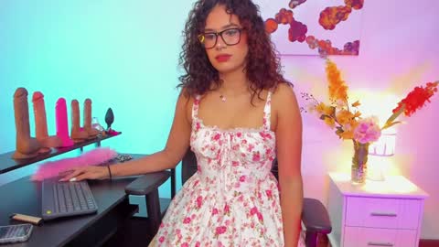 Margarita Zaa online show from 01.22.25