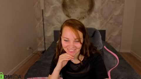 Margo Kellly online show from 04.21.26