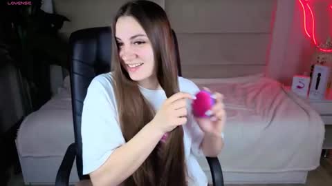 Snapshot of margo_sweety_ chatting on 04.16.26 Margo online show from 04.16.26