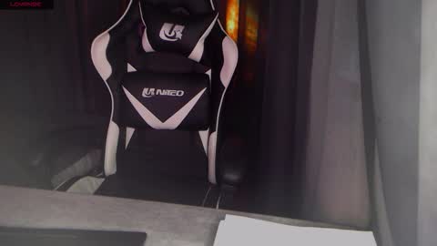 Margoo online show from 11.25.25