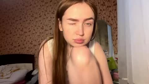 Chloe online show from 03.24.26