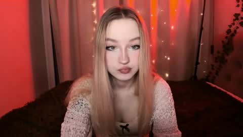 Snapshot of margorozentals chatting on 03.28.26 Margo online show from 03.28.26