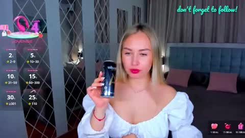 Snapshot of margosugar chatting on 04.17.26 MargoSugar online show from 04.17.26