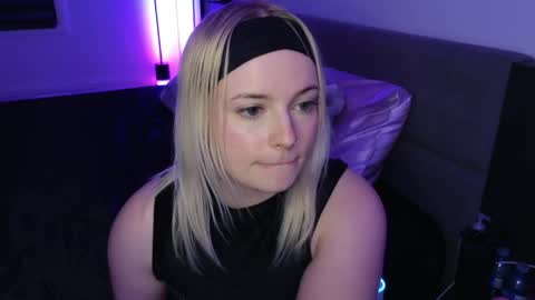 Snapshot of margot_robbie7 chatting on 04.29.26 margot_robbie7 online show from 04.29.26