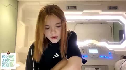 Snapshot of margueritecarrauza chatting on 02.06.26 Lina online show from 02.06.26