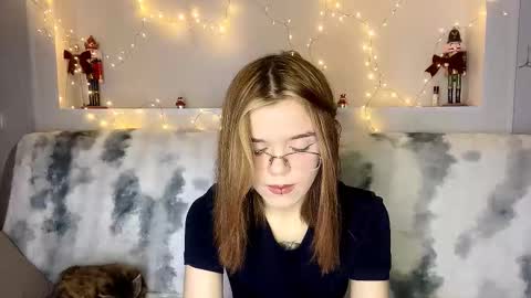 Snapshot of margueritecarrauza chatting on 02.09.26 Lina online show from 02.09.26