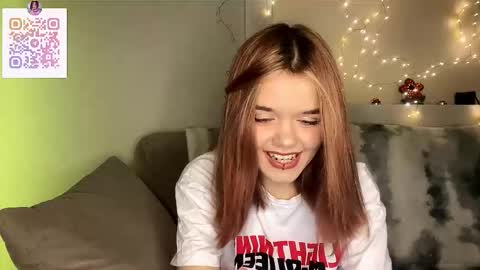 Snapshot of margueritecarrauza chatting on 02.28.26 Lina online show from 02.28.26