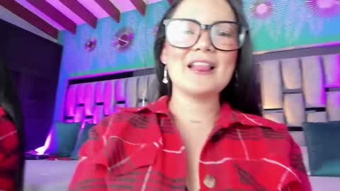 Mari online show from 04.24.26