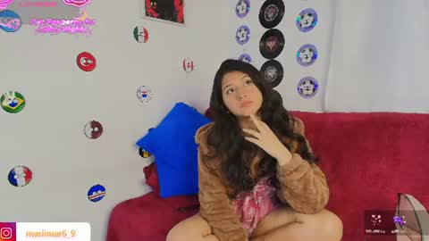Snapshot of mari_mar69 chatting on 06.20.26 mari_mar69 online show from 06.20.26