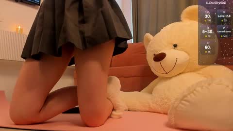 Snapshot of mari_nett chatting on 02.06.25 mari_nett online show from 02.06.25