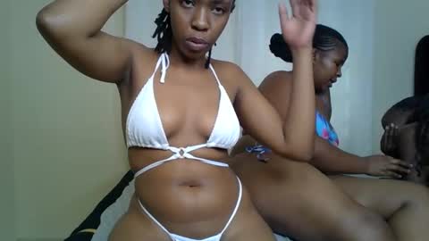 Snapshot of maria_dally chatting on 12.05.24 maria_dally online show from 12.05.24