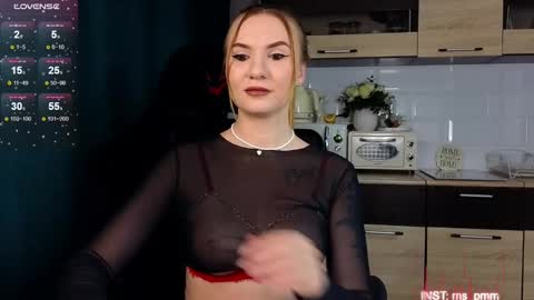 Snapshot of maria_shy_lii chatting on 02.26.25 maria_shy_lii online show from 02.26.25