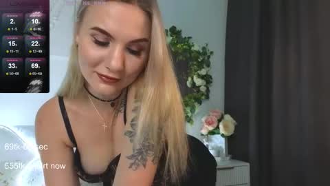 Snapshot of maria_shy_lii chatting on 09.13.25 maria_shy_lii online show from 09.13.25