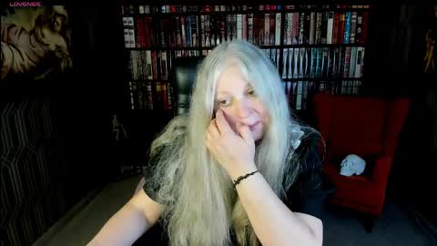 Maria online show from 04.11.26