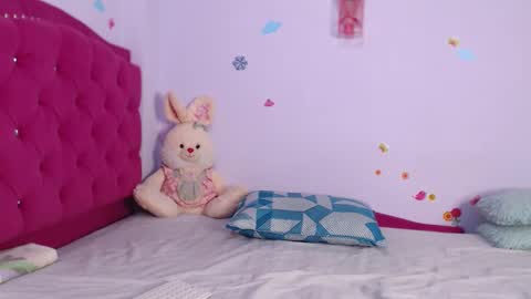 Giselle Mara  online show from 02.21.26