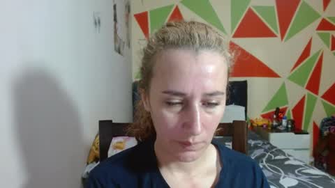 Snapshot of mariam_wish1 chatting on 06.25.26 mariam_wish1 online show from 06.25.26