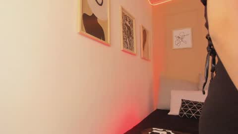 Marian online show from 04.02.26