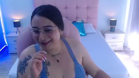 Snapshot of marian_stonee chatting on 01.30.25 marian online show from 01.30.25