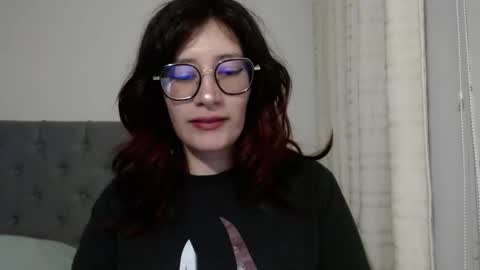 Snapshot of mariana124_ chatting on 01.21.25 Mariana online show from 01.21.25
