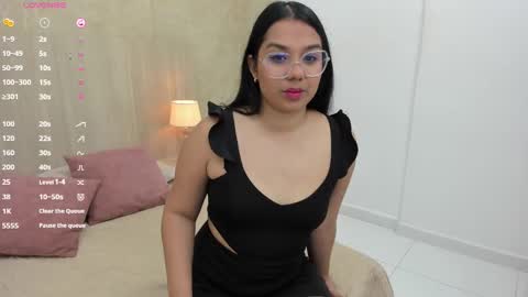 Mariana Allen online show from 02.18.25