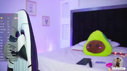 Mariana  online show from 09.23.25