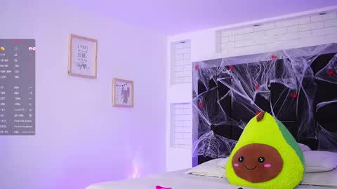 Mariana  online show from 10.21.25