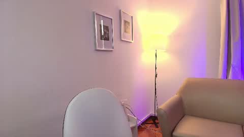 Snapshot of mariana_owen chatting on 07.02.26 online show from 07.02.26