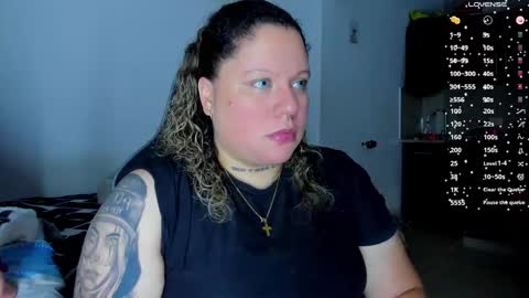 Snapshot of mariana_smittt chatting on 12.22.24 Independent Model online show from 12.22.24