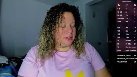 Snapshot of mariana_smittt chatting on 01.11.25 Independent Model online show from 01.11.25
