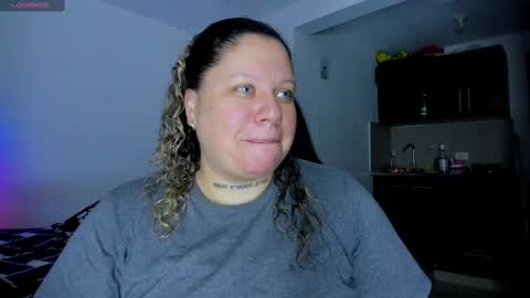 Snapshot of mariana_smittt chatting on 02.26.25 Independent Model online show from 02.26.25