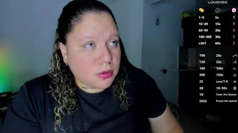 Snapshot of mariana_smittt chatting on 03.09.25 Independent Model online show from 03.09.25