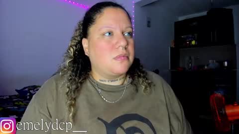 Snapshot of mariana_smittt chatting on 09.23.25 Independent Model online show from 09.23.25