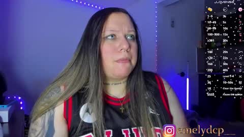   Independent Model online show from 11.25.25