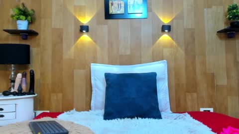 Mariana Angel online show from 01.09.25