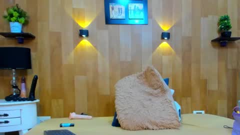 Mariana Angel online show from 02.09.25