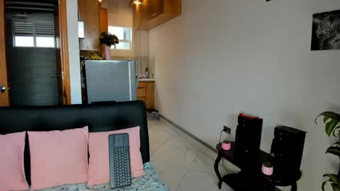 Mariana online show from 04.15.26