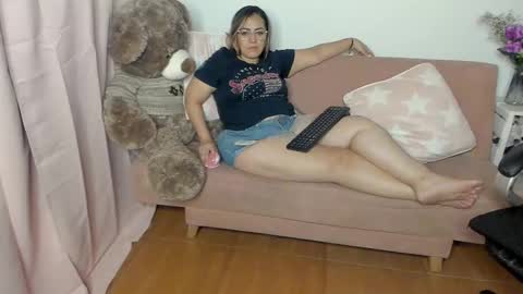 Mariana Lopez online show from 03.07.25