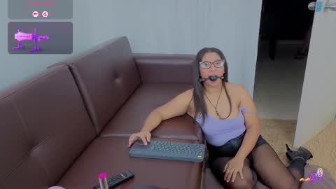 Mariana  online show from 09.16.25