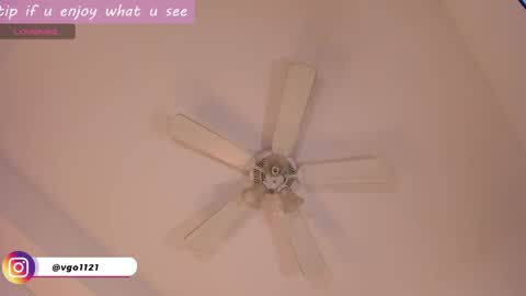 Snapshot of marianasynn_ chatting on 04.21.26 online show from 04.21.26