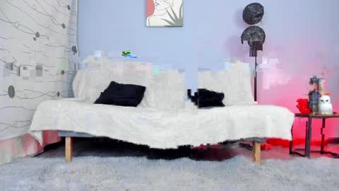 Mariana Vargas online show from 04.02.26