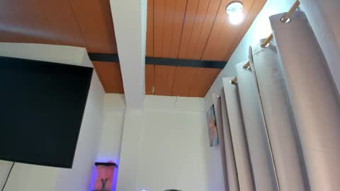 Mariangel online show from 09.30.25